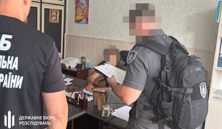 У Дніпрі судитимуть екскерівника медзакладу: вимагав хабар у пораненого воїна, - ДБР