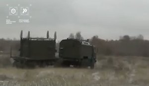 Оператори дронів СБС "Рейд" уразили ворожий комплекс РЕБ "Житель" на Запорізькому напрямку. ВIДЕО