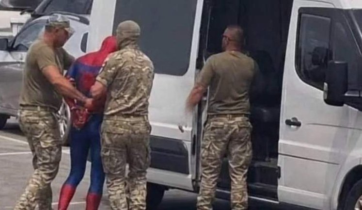 "Mobilisation of Spider-Man" in Lutsk turns out to be fake – TCR