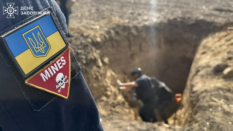 На Запоріжжі сапери ДСНС знищили нездетоновану російську ФАБ-500