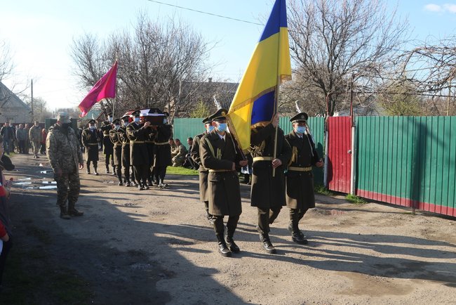 С погибшим в зоне ООС воином 58-й ОМПБр Иваном Ковалёвским простились на Днепропетровщине 05