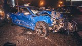 Ночью в Киеве водитель такси разбил четыре автомобиля и вылетел через окно, есть пострадавшие. ФОТОрепортаж