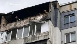 Наслідки удару РФ по багатоповерхівці у Бердичеві: постраждала людина. ВІДЕО+ФОТОрепортаж