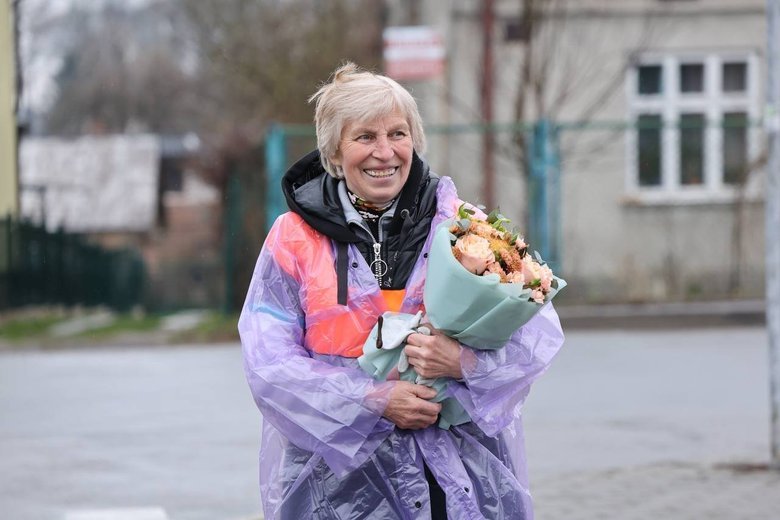 Лучшая уборщица Львова: Анна Петричкович передаст награду ВСУ