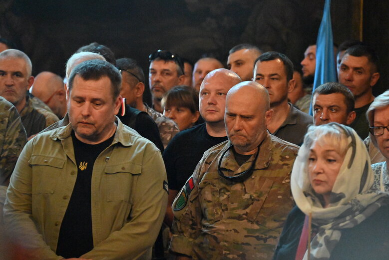 Із полковником, депутатом Київради від ЄС Сергієм Ільницьким (Сокіл), який загинув у бою проти рашистів у лавах піхоти 28 ОМБр, попрощалися в Києві 14