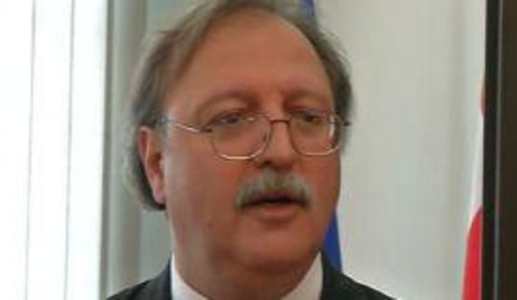 Опозиційний кандидат у президенти Грузії Вашадзе назвав "справою честі" повернення Саакашвілі на батьківщину