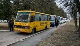 В воскресенье из Бородянки и Кичеева удалось эвакуировать более 600 человек. ФОТО