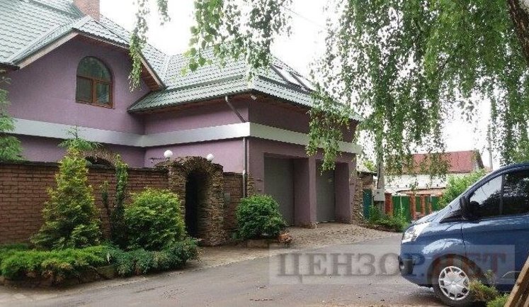 House of former wife of District Administrative Court of Kyiv head Vovk being searched. PHOTO