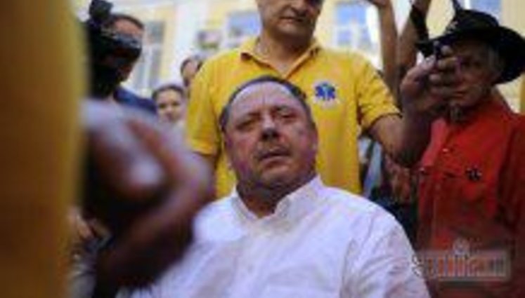 Милиция начала искать Мельника через сутки после снятия браслета. ВИДЕО