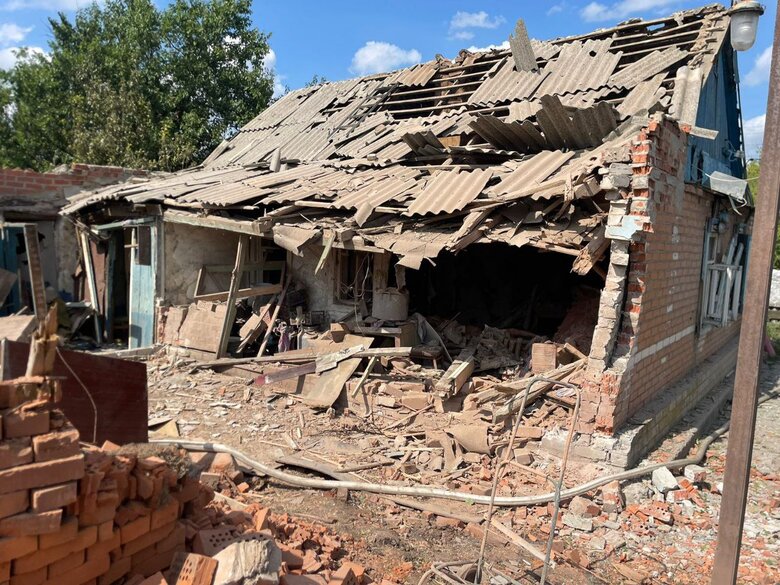Пошкоджено храм, приватні будинки та приміщення: Внаслідок обстрілів Донеччини загинув чоловік, 5 осіб дістали поранення 04