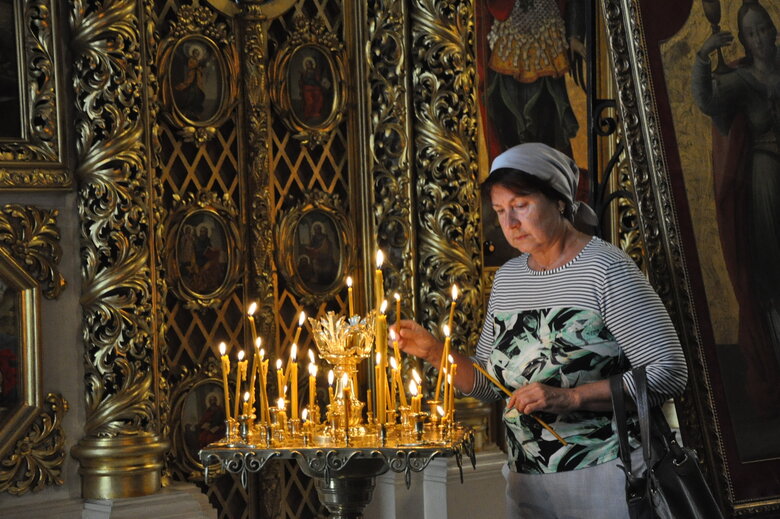 Із загиблим в бою з окупантами воїном Романом Барвінком (Скрипалем) попрощалися в Києві 05