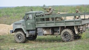 Air assault troops’ reservists practiced live fire, airdrop mission in Zhytomyr region. PHOTOS
