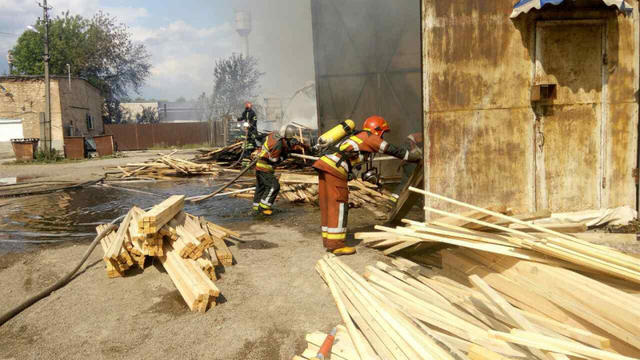 Пожежу в Броварах локалізовано, - ДСНС 01