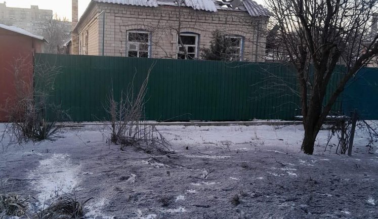 18 обстрілів Донеччини за добу: пошкодження будинків і поранені мирні жителі. ФОТОрепортаж