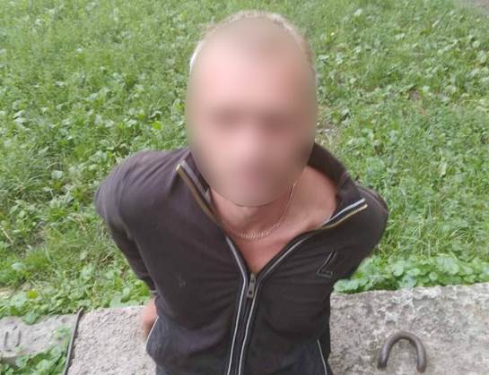 Сексуального маніяка, який відсидів 22 роки, затримано на Київщині 01 Сексуального маніяка, який відсидів 22 роки, затримано на Київщині 01