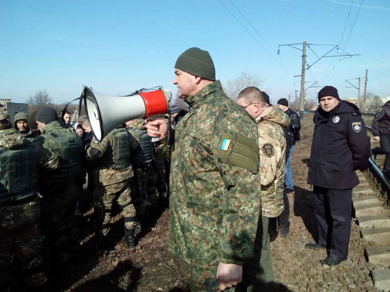 За фактом блокування залізничного сполучення в Конотопі розпочали кримінальне провадження, - Нацполіція 01