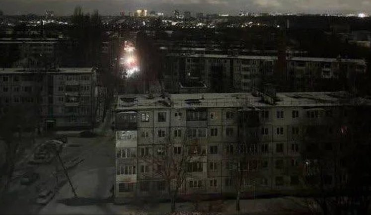 Свет и тепло исчезли в части Брянска и области после атаки дронов. ВИДЕО