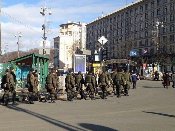 Правопорядок в столице будут охранять 6000 полицейских 01