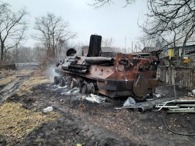 У районі Гомеля фіксується скупчення російських сил. Це нова техніка та Іскандери, направлені на Україну. Як живе Чернігівщина через тиждень після відступу росіян 01