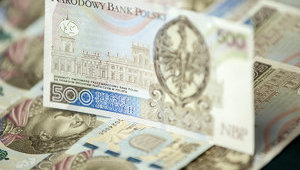 Украинские заробитчане перечислили из Польши 100 миллиардов гривен