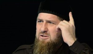 Геращенко - Кадирову: Годі відсиджуватися в підвалі в Іванкові, як щур!