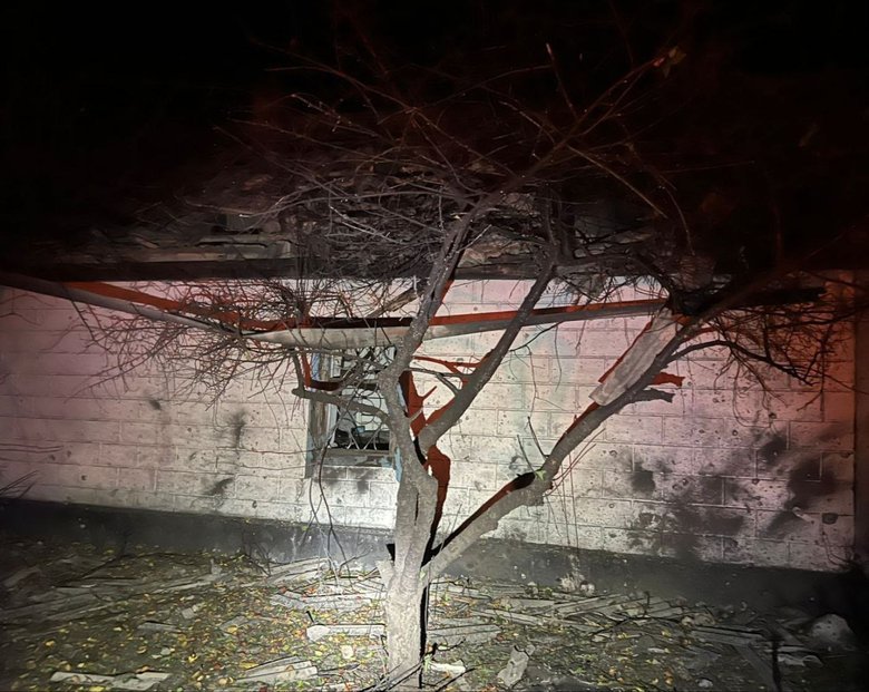 Night drone attack on Dnipropetrovsk region: four UAVs shot down, houses damaged