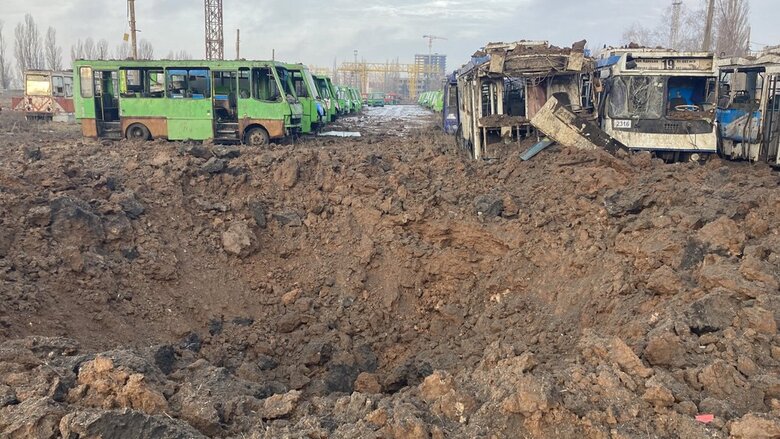 Consequences of missile attack on Kharkiv 04