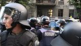 Автомобиль нардепа Павла Пинзеника сбил человека во время перекрытия протестующими дорог возле Верховной Рады. ВИДЕО+ФОТОрепортаж