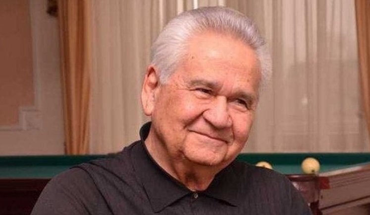 На засідання делегації Тристоронньої контактної групи Кравчук прийшов з Фокіним, по якому видно, що він "багато дивиться телевізор", - Гармаш