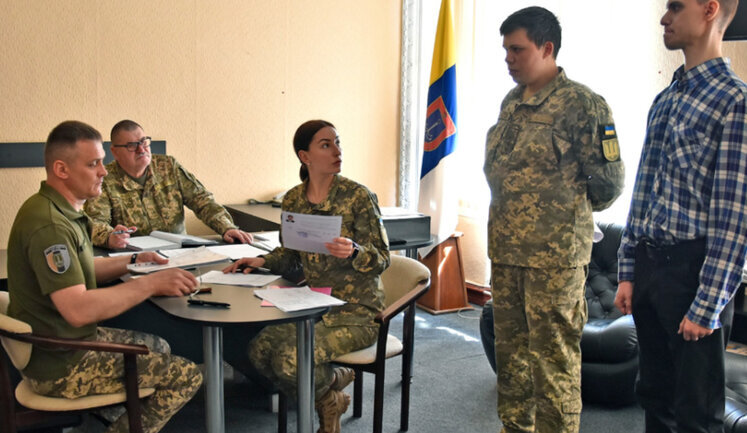 "Слуга народу" Заремський пропонує змінити правила бронювання: відстрочки - на визначений строк