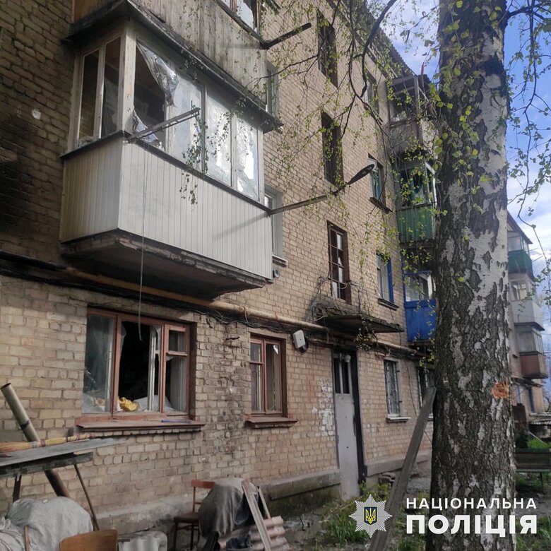 Наслідки обстрілів Донеччини: росіяни завдали ударів по житлових кварталах 03