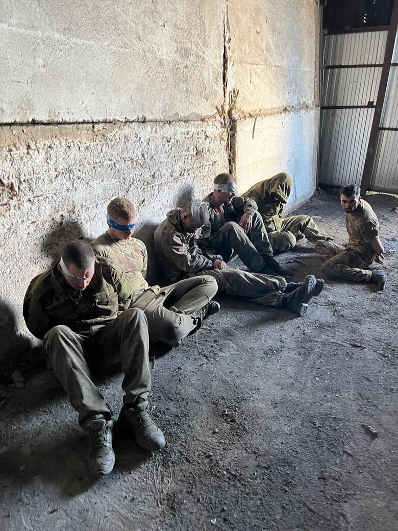 СБУ взяла в полон 102 військових РФ на Курщині