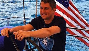 Податок на виведений капітал украй незручний для тих, хто виводить гроші з України, і саме тому зазнає такого відчайдушного опору, - економіст Сульжик. ФОТО