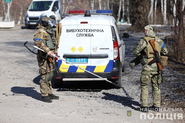 Поліція перевірила 60% закладів щодо повідомлень про мінування