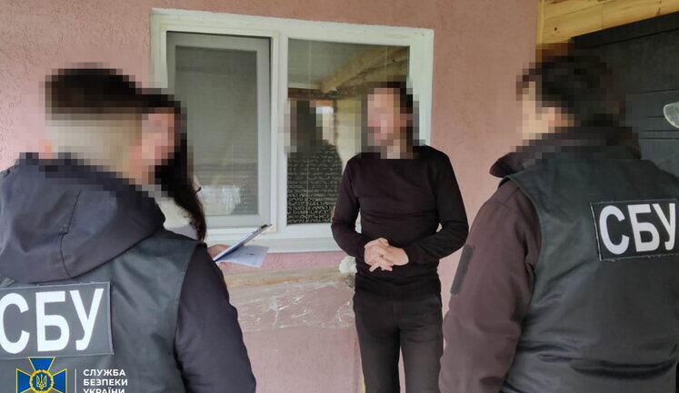 UOC-MP cleric in Zhytomyr region served suspicion notice for justifying enemy and imposing pro-Russian views on parishioners - SSU. PHOTO