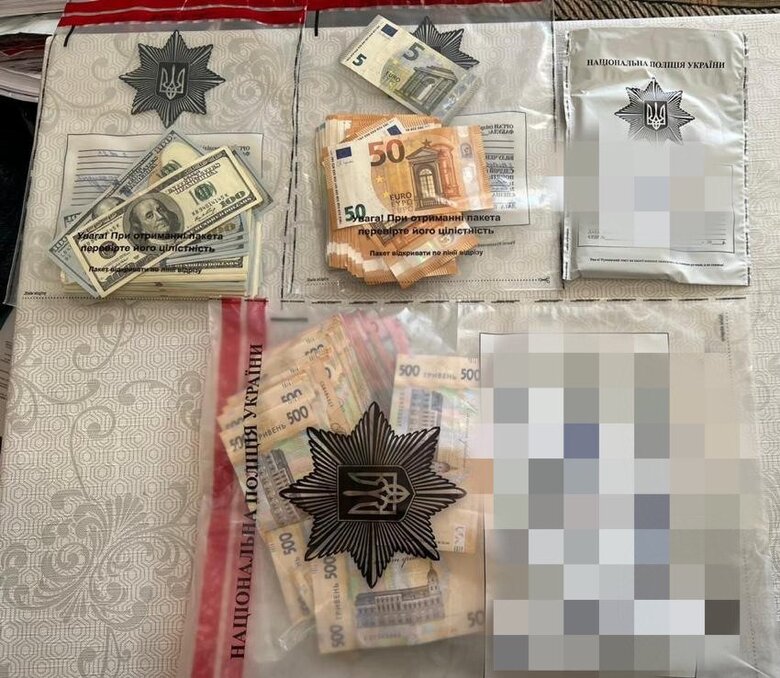 Врачи из 5 медучреждений и ВВК штамповали в Киеве мужчинам диагнозы для выезда за границу 04