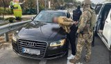 Ошукав матір загиблого військового на майже 7 млн грн: шахрая засуджено до 8 років. ФОТО