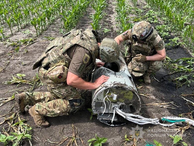 Крилата ракета впала у полі на Сумщині