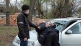 Угруповання, яке торгувало зброєю, викрито в Чернігові, також у них виявлено наркотики, - СБУ. ФОТОрепортаж