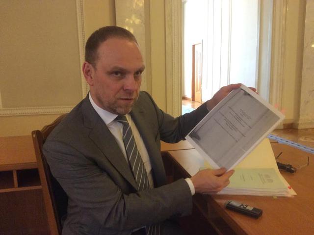 Сергей Власенко: Задача Порошенко – втянуть Ляшко во второй тур, потому что Тимошенко положит его на две лопатки 02
