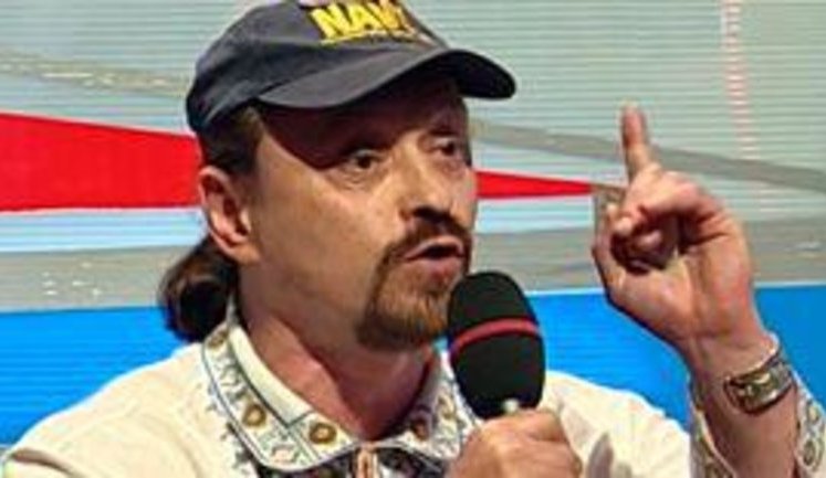 Поярков-Могилеву: Если бы львовский стрелок был свободовцем, вы бы давно его закрыли. А этого нельзя - он ваш. ВИДЕО.