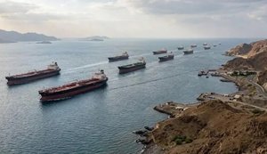 ОАЕ хочуть силою відкрити Ормузьку протоку та готові вступити у війну на боці США, ‒ WSJ