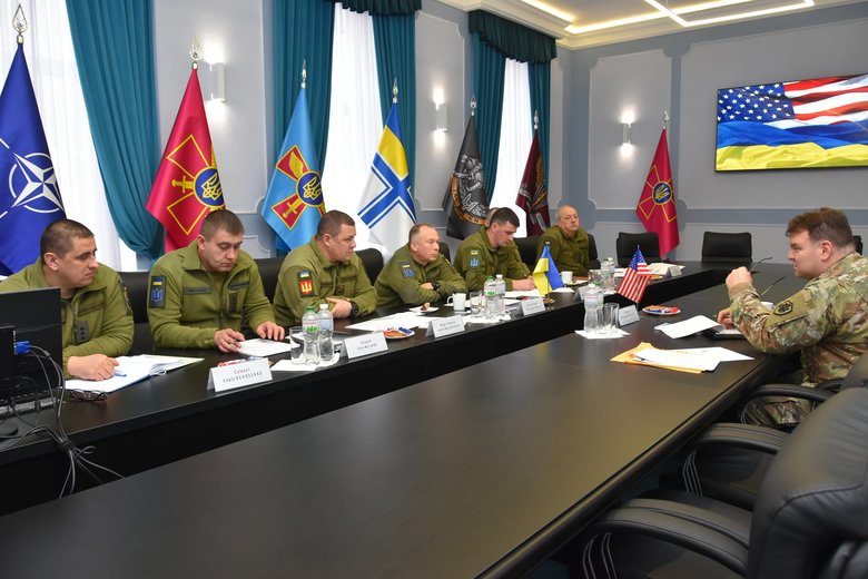 Военный атташе США Пресли прибыл в Украину: Обеспечим поддержку Сухопутных войск Украины всеми необходимыми силами и средствами 02