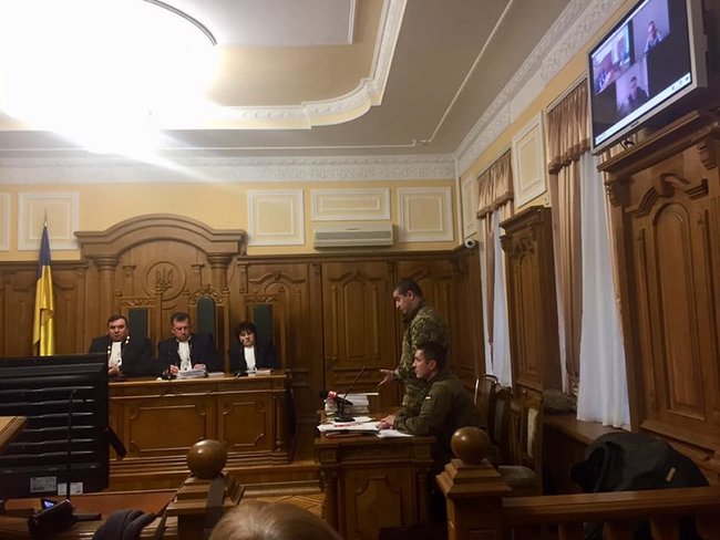 Посягання на життя полягало у демонстрації автомата: Верховний Суд звільнив айдарівців, які понад три роки перебували за ґратами 03