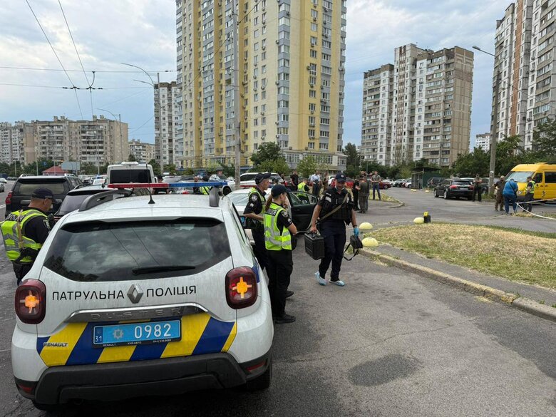 стрілянина у києві