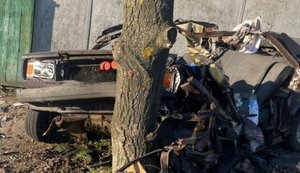 Ворог ударив дроном по Нікополю: загинула людина, поранена жінка у вкрай тяжкому стані. ФОТО