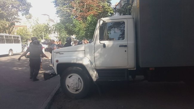 Правоохоронці вивезли із СІЗО екс-бійців Торнадо 03