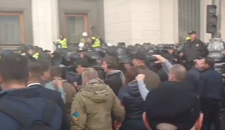 New clashes near Rada, several people detained. VIDEO