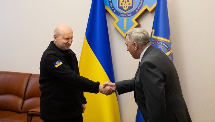 Turchynov: Cooperation with Boeing to strengthen Ukrainian Air Force potential. PHOTOS