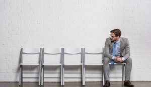 Дефіцит кадрів б’є рекорди: що стримує український бізнес під час війни?